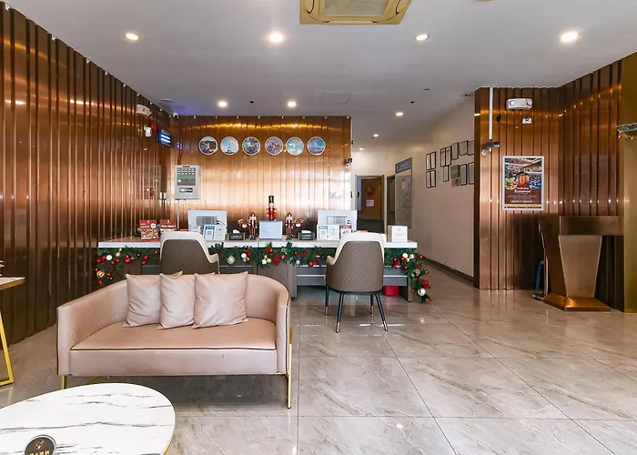 Hotel Luna Pasay